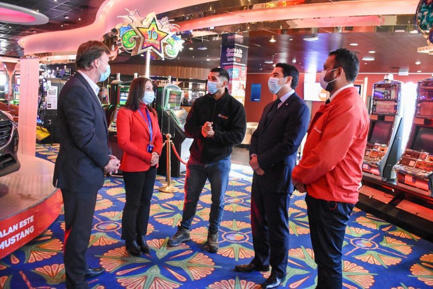 Comienza a regir el nuevo plan Paso a Paso que permite la apertura de casinos