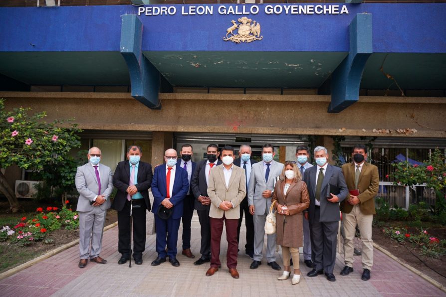 Delegado Presidencial Gerardo Tapia sostiene reunión junto a Pastores de la Comunidad Evangélica de Atacama