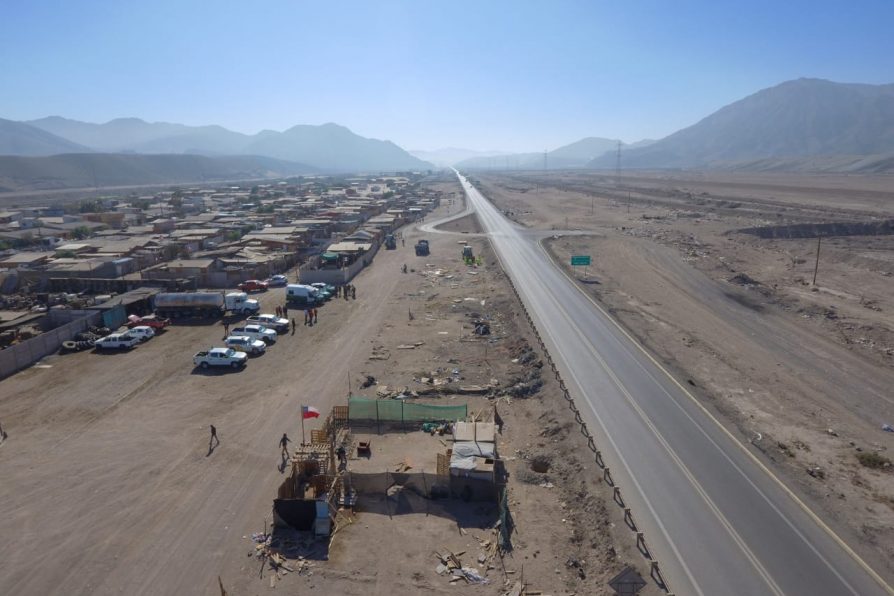 Operativo liderado por la Delegación Presidencial logró el desalojo de ocupaciones ilegales a un costado de la ruta 31-CH