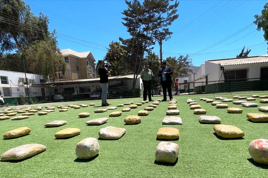 Interceptan más de 200 kilos de droga en reten temporal de Chañaral