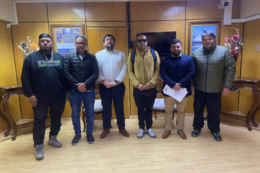 Delegación Presidencial y Gobierno Regional inician la entrega de bono de alivio a pescadores artesanales de Atacama