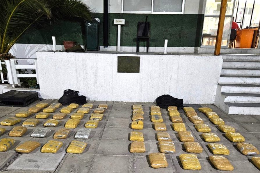 O.S.7 de Carabineros detecta traslado de 69 kilos de marihuana en la comuna de Chañaral