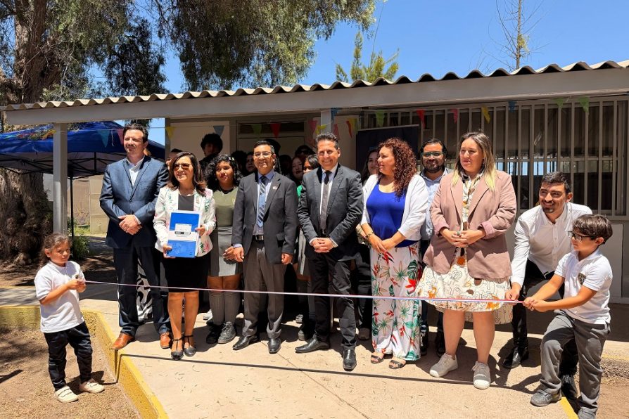 Atacama suma nueva oferta pública: Escuela San Pedro abre Educación Media