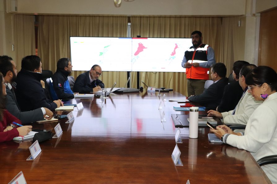 Autoridades regionales sesionan COGRID abordando “Programa Invierno 2026”