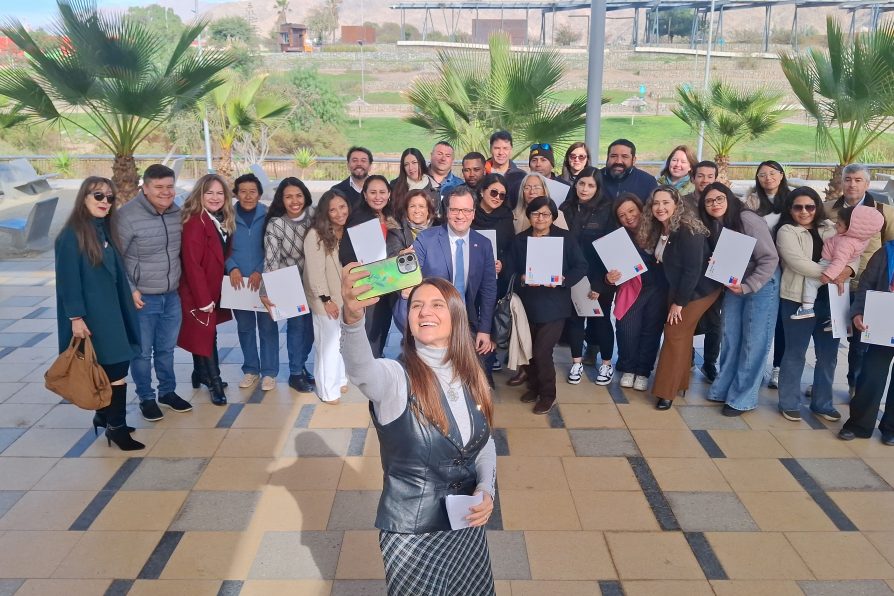 Autoridades entregan 92 subsidios para familias de sectores medios de la provincia de Copiapó